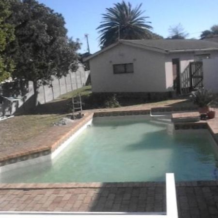 Blouberg Beach Retreat Bloubergstrand Exterior photo